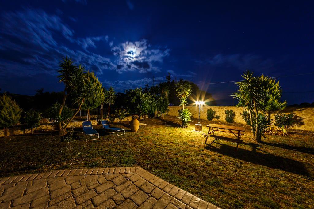 Porto Gerakas Villas Vasilikós Exterior photo